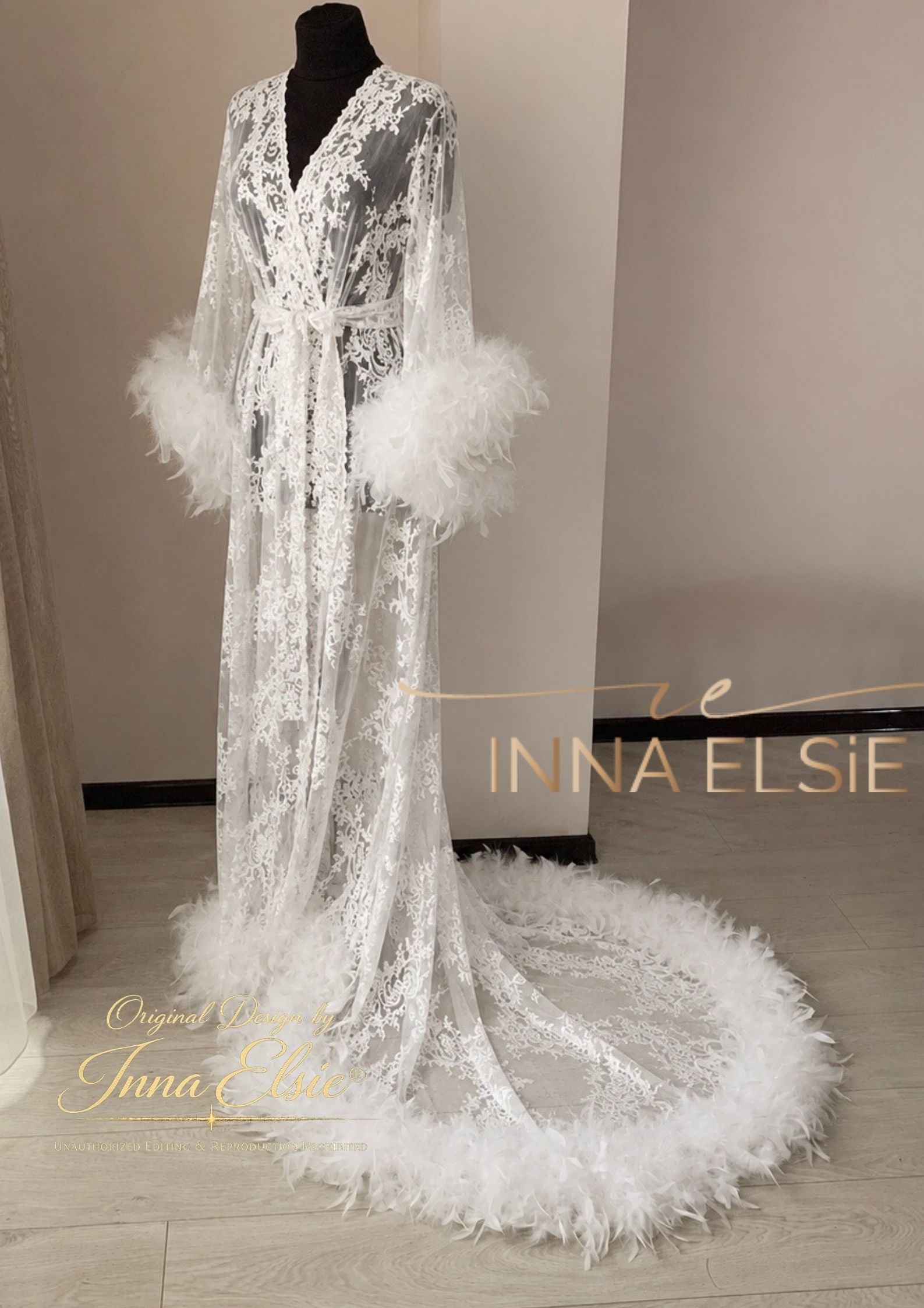 CATANIA Lace Bridal Robe With Turkey Feathers