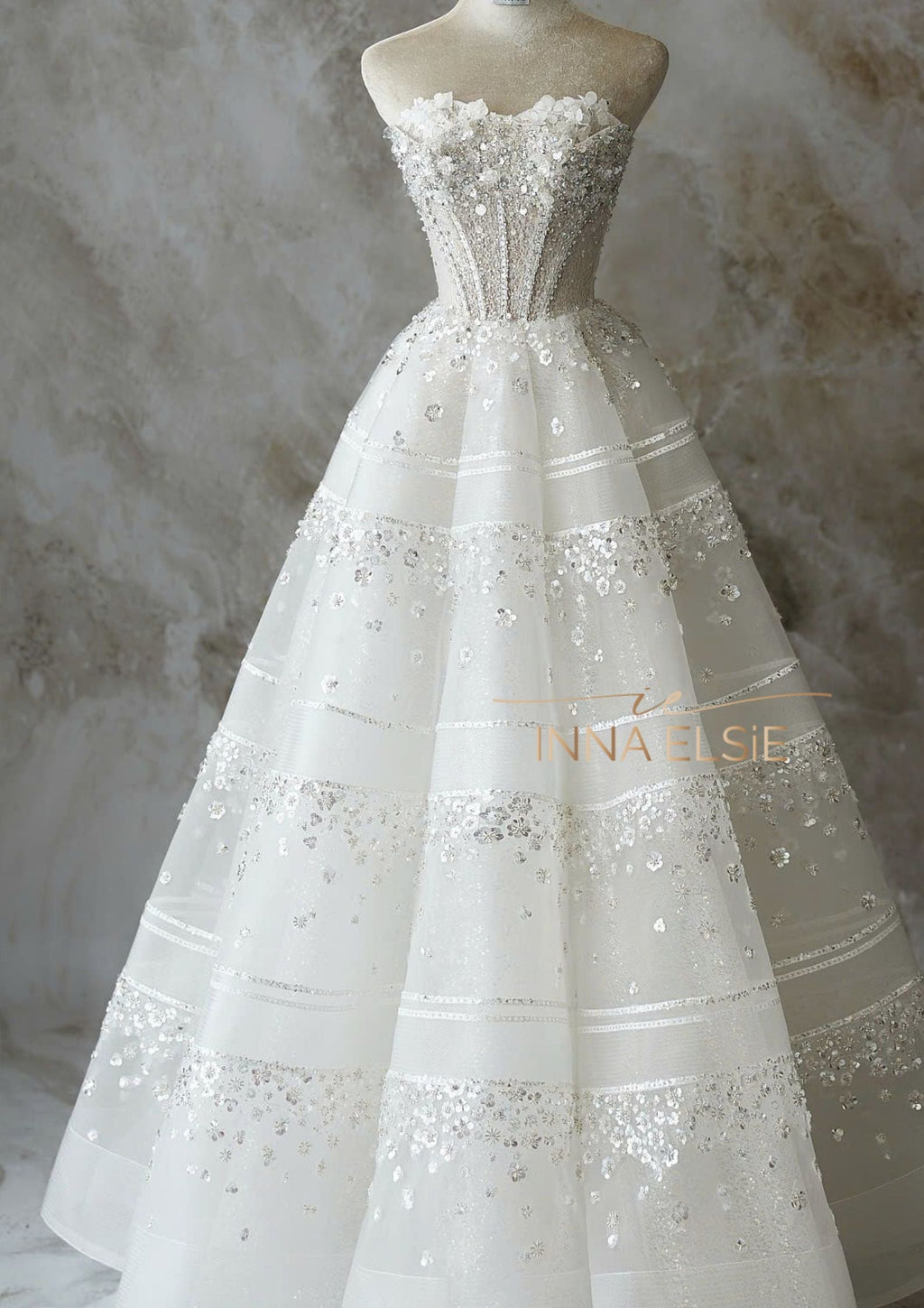 GINNA COUTURE Wedding Dress