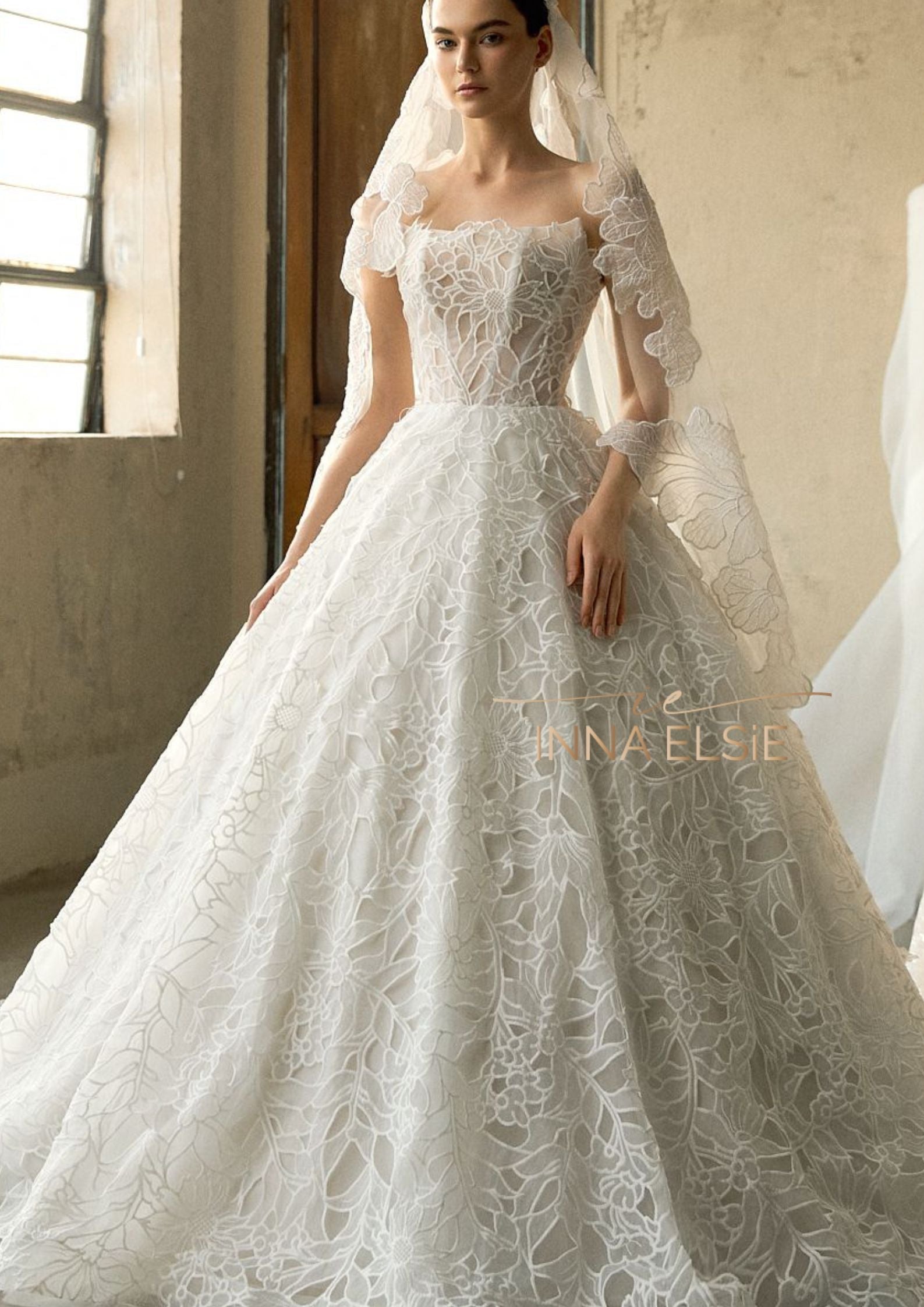 NORMANI Wedding Dress