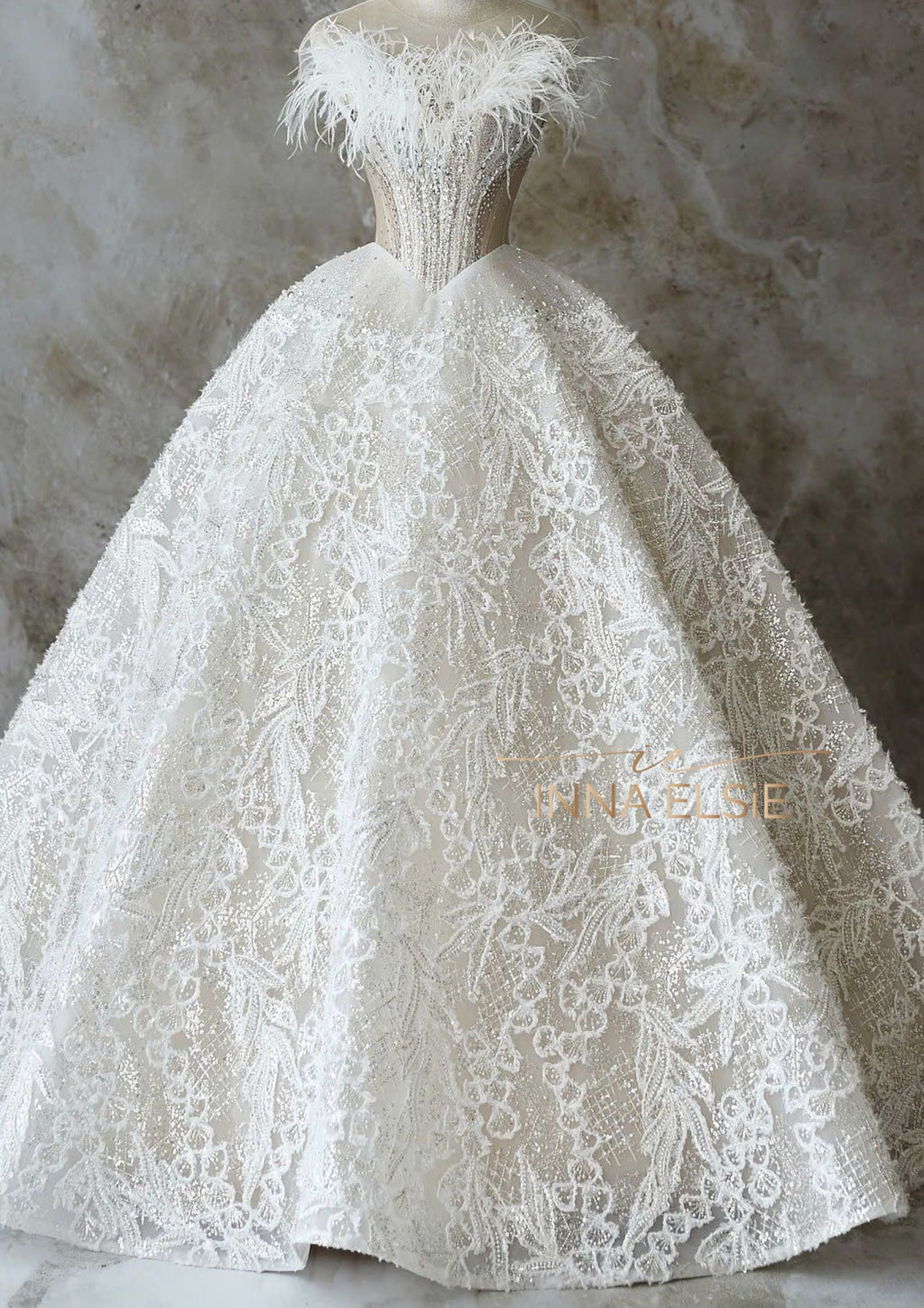 GENA COUTURE Wedding Dress