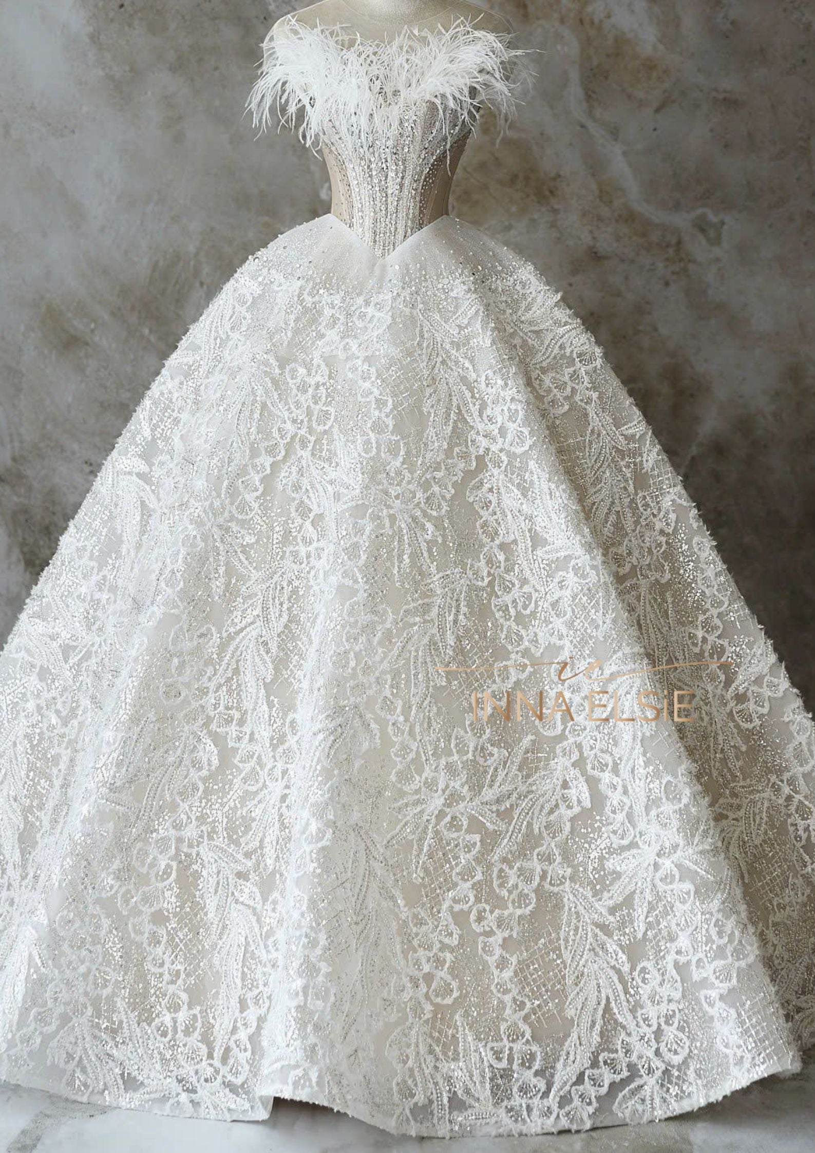 GENA COUTURE Wedding Dress