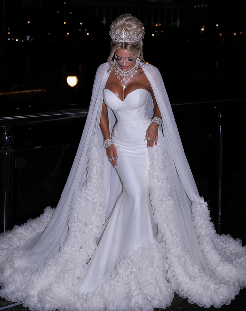ALMA Wedding Dress with Cape