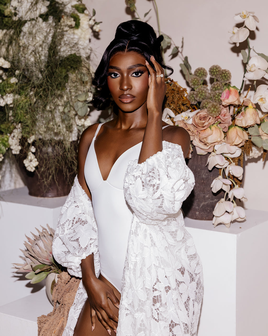 AMUSI Luxury Bridal Robe Cape