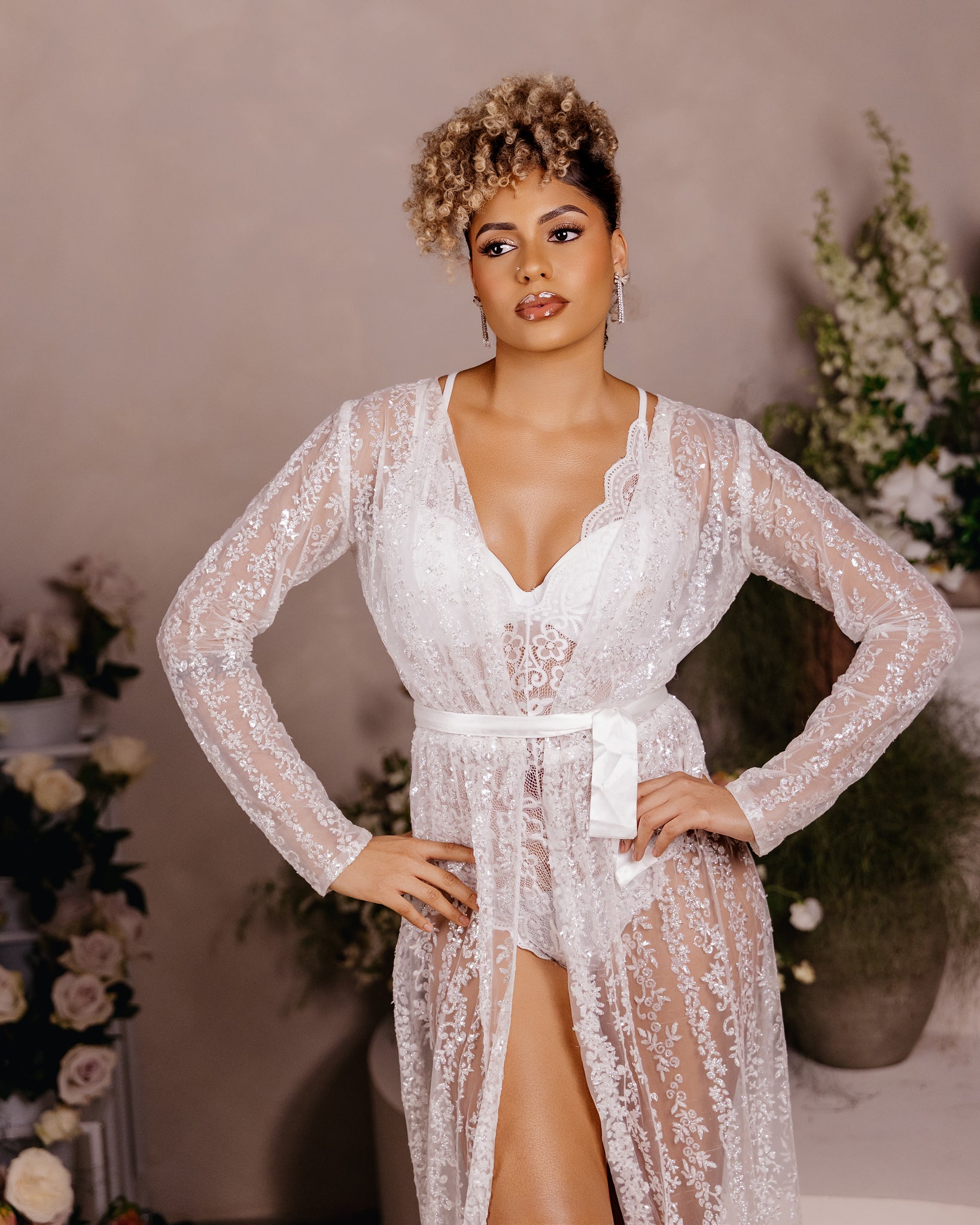 MARIANNA Luxury Lace Shiny Bridal Robe