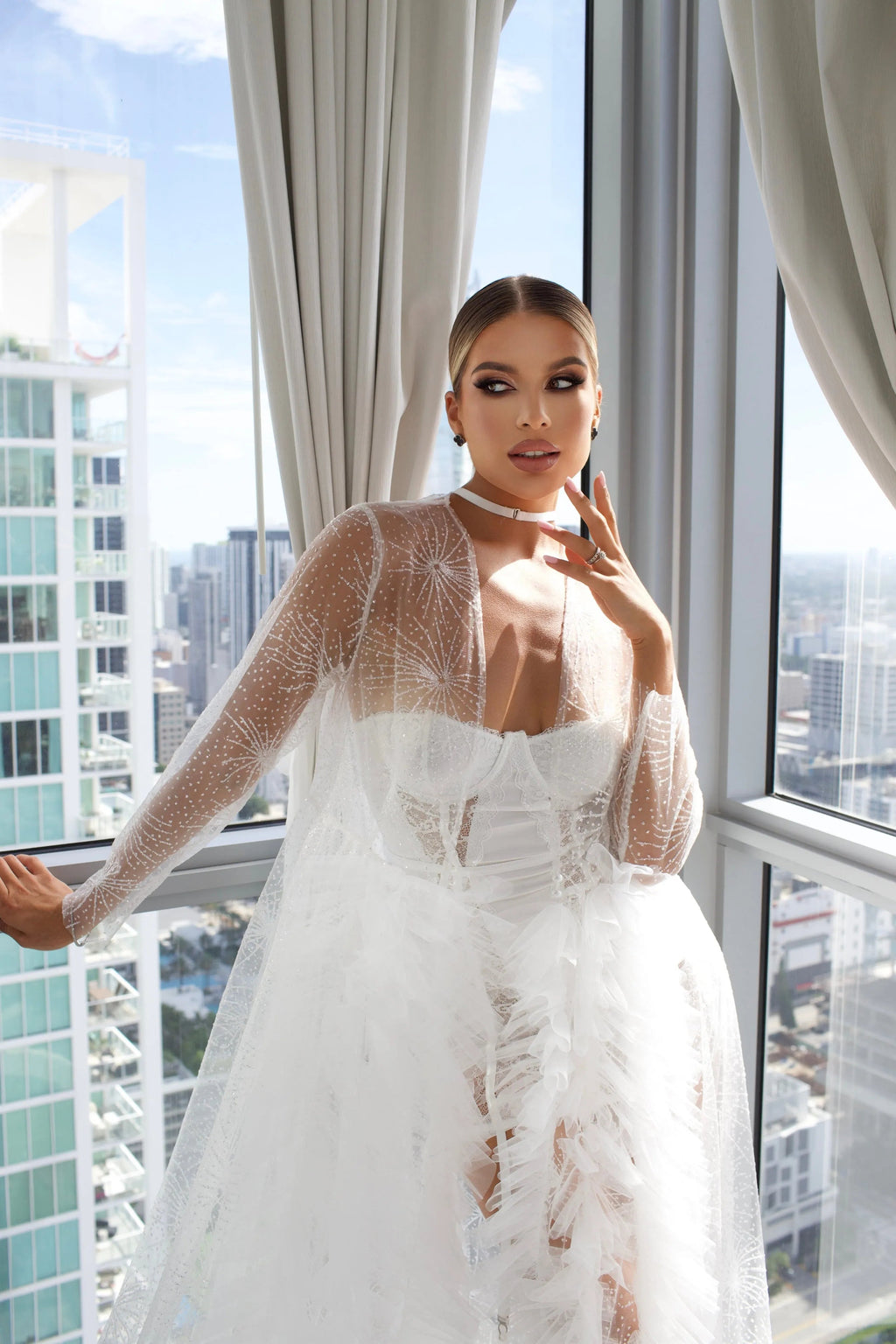 VIVIANA Shiny Bridal Robe