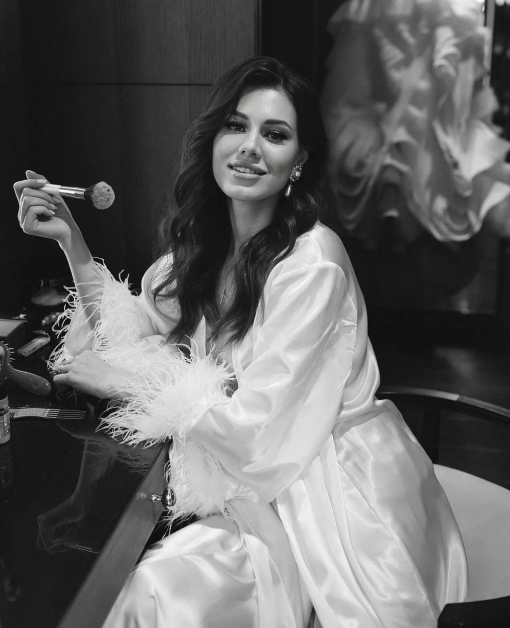 Luxury CINDY Bridal Silk Robe With Feathers