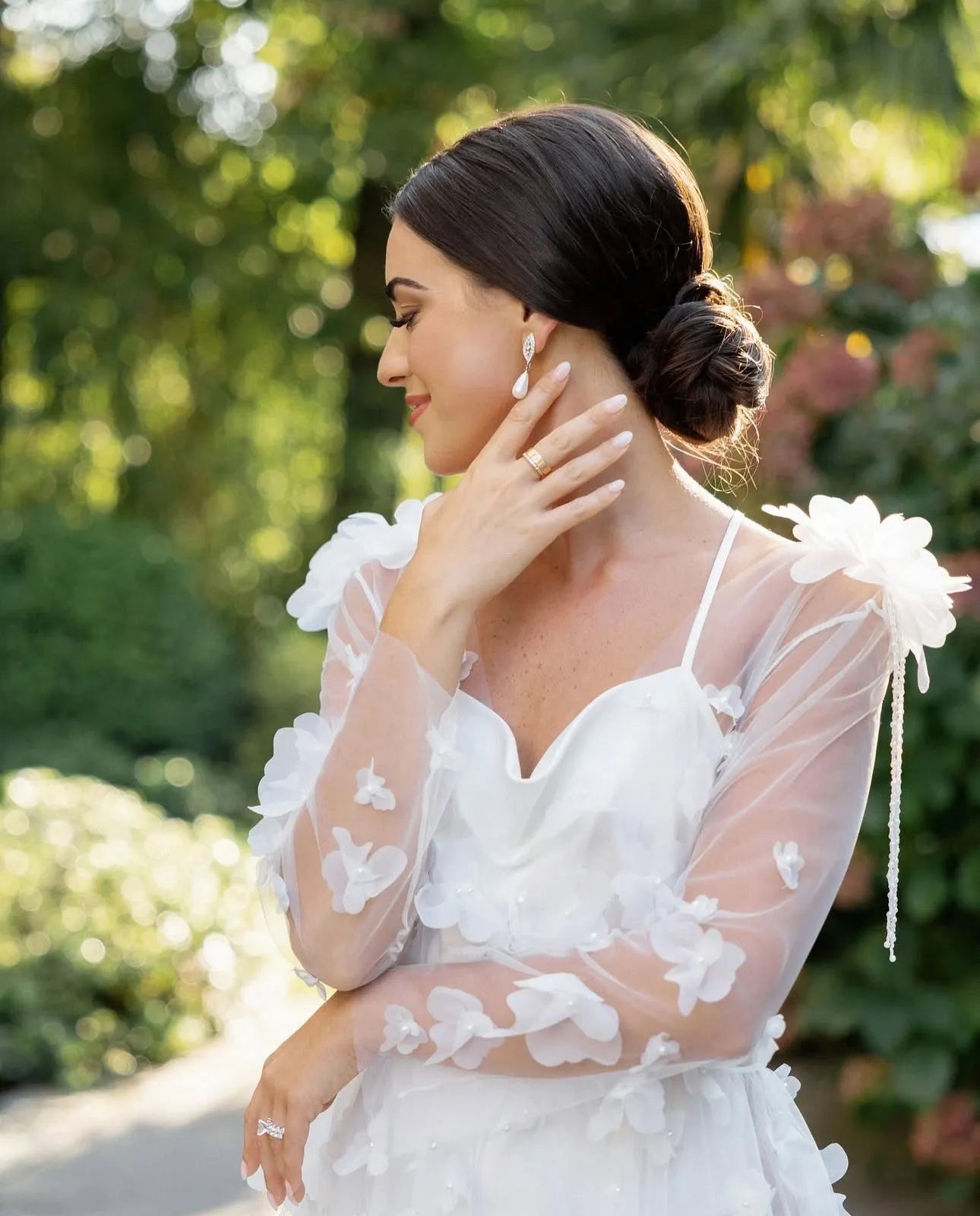 Sabrina Lace Bridal Robe With 3D Flowers